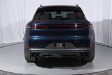 Used 2025 Porsche Cayenne E-Hybrid image 4