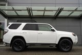 Used 2017 Toyota 4Runner SR5 Premium image 3
