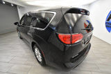 Used 2023 Chrysler Voyager LX image 3