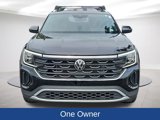 Used 2024 Volkswagen Atlas Cross Sport SE image 2