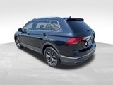 Used 2023 Volkswagen Tiguan SE image 5