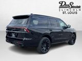 New 2025 Lincoln Navigator Reserve image 5