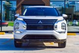 Used 2024 Mitsubishi Outlander ES image 6