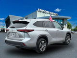 Used 2024 Toyota Highlander LE image 4