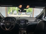 Used 2019 Jeep Grand Cherokee Altitude image 5