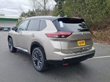 New 2025 Nissan Rogue Platinum image 3