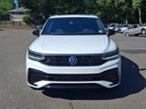 Used 2024 Volkswagen Tiguan SE R-Line image 3