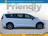 New 2026 Chrysler Pacifica Select image 4