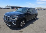 Used 2024 Volkswagen Atlas SEL image 3