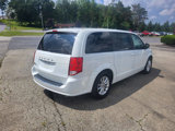 Used 2018 Dodge Grand Caravan SE image 4