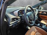 New 2025 Chrysler Pacifica Pinnacle image 3