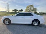 Used 2014 Chrysler 300 image 2