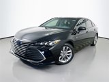 Used 2021 Toyota Avalon XLE image 3