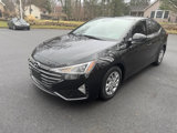 Used 2020 Hyundai Elantra SE image 2