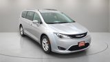 Used 2019 Chrysler Pacifica Touring-L Plus w/ Advanced Safetytec Group image 2