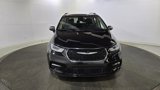 Used 2023 Chrysler Pacifica Limited image 2