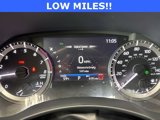 Used 2024 Toyota Highlander XLE image 2