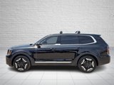 Used 2024 Kia Telluride EX w/ EX Captain's Chair Package image 2