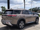 New 2025 Nissan Pathfinder Platinum image 5