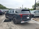New 2026 Kia Carnival image 3