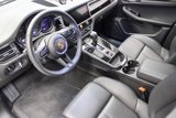 Certified 2025 Porsche Macan image 5