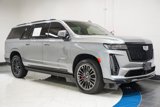 Used 2024 Cadillac Escalade ESV V image 5