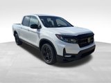New 2025 Honda Ridgeline Black Edition image 3