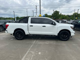 Used 2023 Nissan Titan SV w/ SV Convenience Package image 5