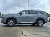 New 2025 Nissan Pathfinder Platinum image 5