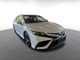 Used 2024 Toyota Camry SE image 3