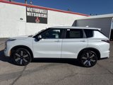New 2025 Mitsubishi Outlander SE image 4