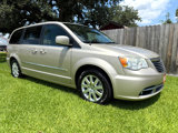 Used 2013 Chrysler Town & Country Touring image 2