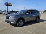 New 2025 Nissan Pathfinder SL w/ SL Premium Package image 3