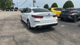 Used 2019 Kia Optima S image 3