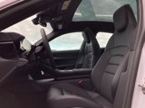Used 2025 Porsche Taycan image 5