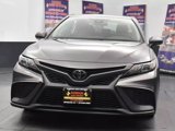Used 2023 Toyota Camry SE image 3