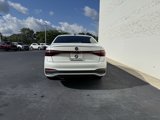 Used 2025 Volkswagen Jetta SE w/ Sunroof Package image 6