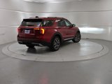 Certified 2025 Ford Explorer Platinum w/ Ultimate Package image 3