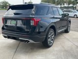 New 2025 Ford Explorer Platinum image 5