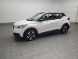 Used 2018 Nissan Kicks SV image 2