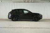 New 2025 Porsche Cayenne image 6