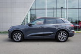 New 2025 Audi Q6 e-tron Prestige image 2