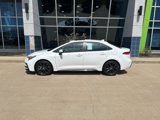 Used 2024 Toyota Corolla SE image 2