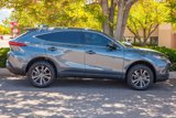 Used 2021 Toyota Venza LE w/ Carpet Mat Package (TMS) image 4