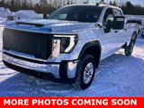 Used 2024 GMC Sierra 2500 Pro image 2