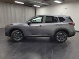 Used 2025 Nissan Rogue SV image 5