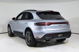 Certified 2025 Porsche Macan image 3