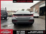 Used 2024 Hyundai Elantra SE image 4