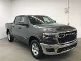 New 2025 RAM 1500 4x4 Crew Cab image 3