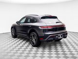 Used 2024 Porsche Macan image 3